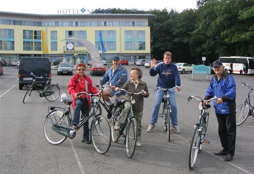 Durch das Programm des diesjährigen Ausflugs waren die Teilnehmer immer unterwegs.